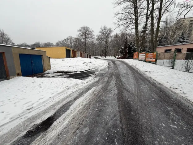 Pronájem garáže, Litvínov - Horní Litvínov, U Koldomu, 36 m2