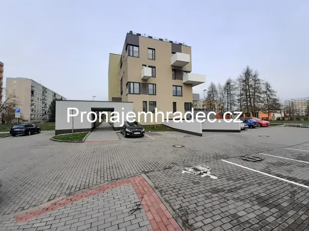Pronájem bytu 2+kk, Hradec Králové, Kejzlarova, 51 m2