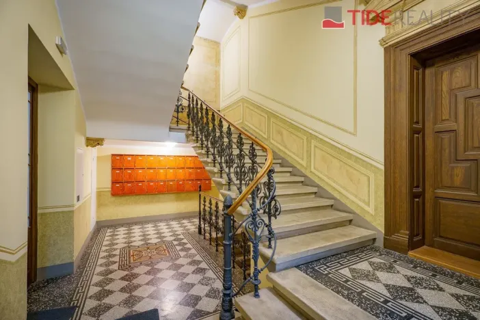 Prodej bytu 4+kk, Praha, Senovážné náměstí, 94 m2