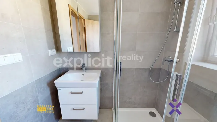 Pronájem bytu 1+kk, Zlín, Mostní, 27 m2