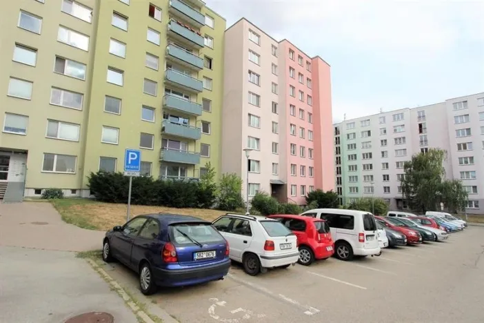 Pronájem bytu 1+kk, Brno - Líšeň, Horníkova, 30 m2