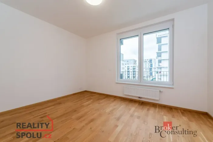 Pronájem bytu 2+kk, Praha - Vysočany, Smržových, 52 m2