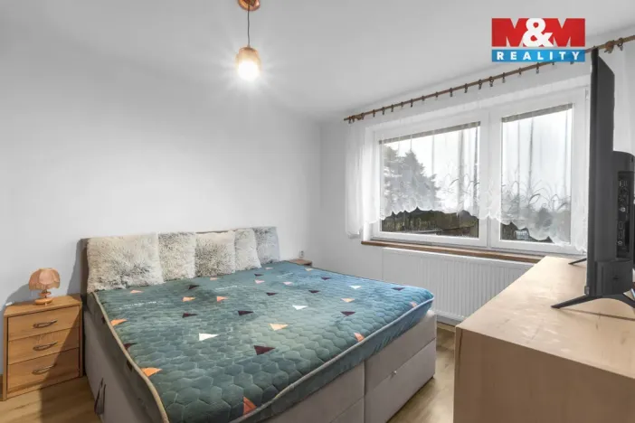 Prodej bytu 3+1, Budčeves, 60 m2