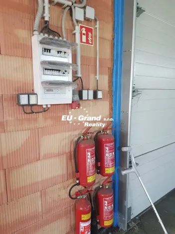 Pronájem skladu, Ústí nad Labem - Předlice, Za Viaduktem, 440 m2