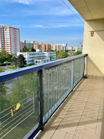 Pronájem bytu 3+1, Praha, Brandlova, 72 m2