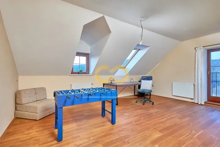 Prodej rodinného domu, Mořina, 239 m2