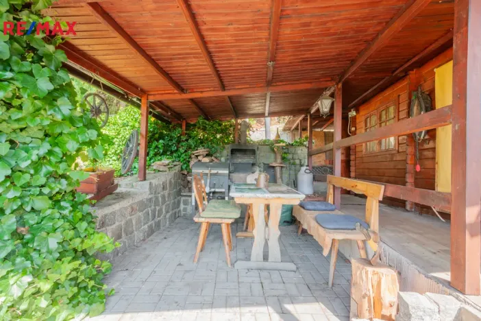 Prodej zahrady, Lom, 738 m2