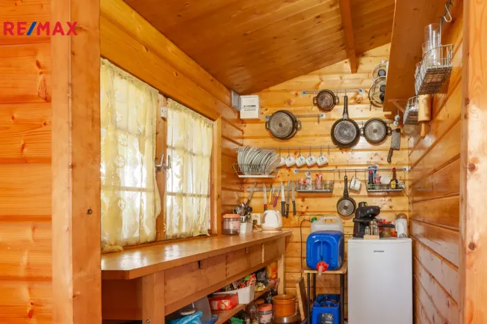 Prodej zahrady, Lom, 738 m2