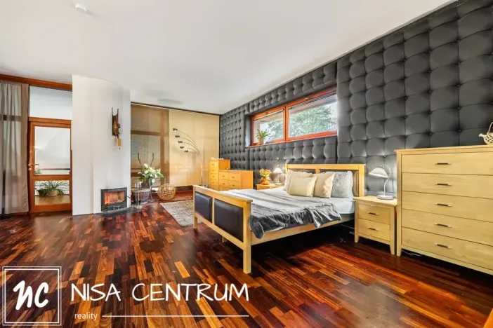 Prodej rodinného domu, Liberec, Josefinino údolí, 430 m2