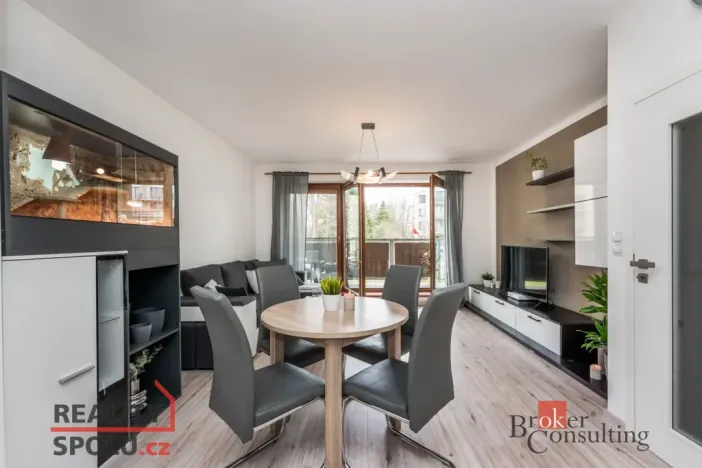 Pronájem bytu 2+kk, Pardubice - Polabiny, Labský Palouk, 58 m2