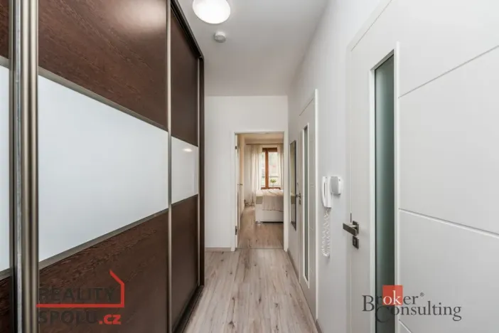 Pronájem bytu 2+kk, Pardubice - Polabiny, Labský Palouk, 58 m2