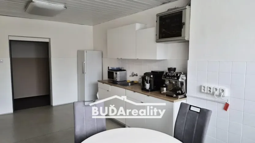 Pronájem výrobních prostor, Zlín - Prštné, Rybníky IV, 1324 m2