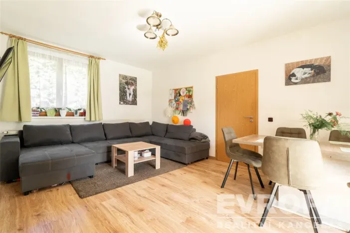 Prodej rodinného domu, Zeleneč, Bezručova, 213 m2