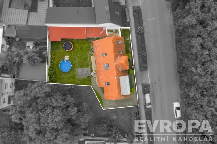 Prodej rodinného domu, Zeleneč, Bezručova, 213 m2