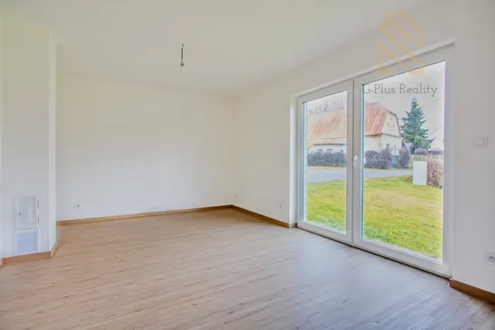 Prodej rodinného domu, Uhersko, 84 m2