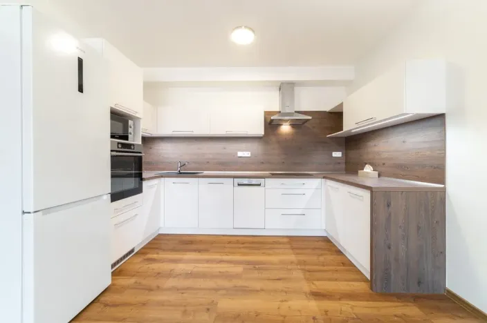 Pronájem bytu 2+kk, Zlín - Malenovice, Pod Hradem II, 49 m2