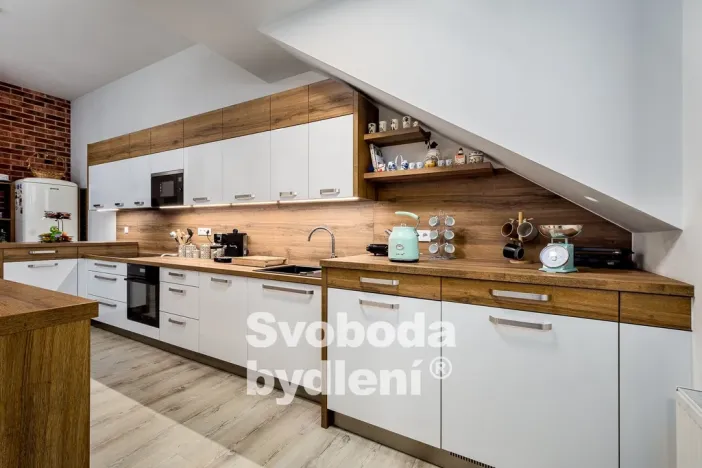 Prodej bytu 2+kk, Praha - Libeň, Prosecká, 64 m2