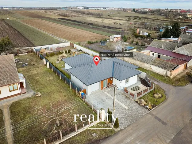 Prodej rodinného domu, Hrádek, 166 m2