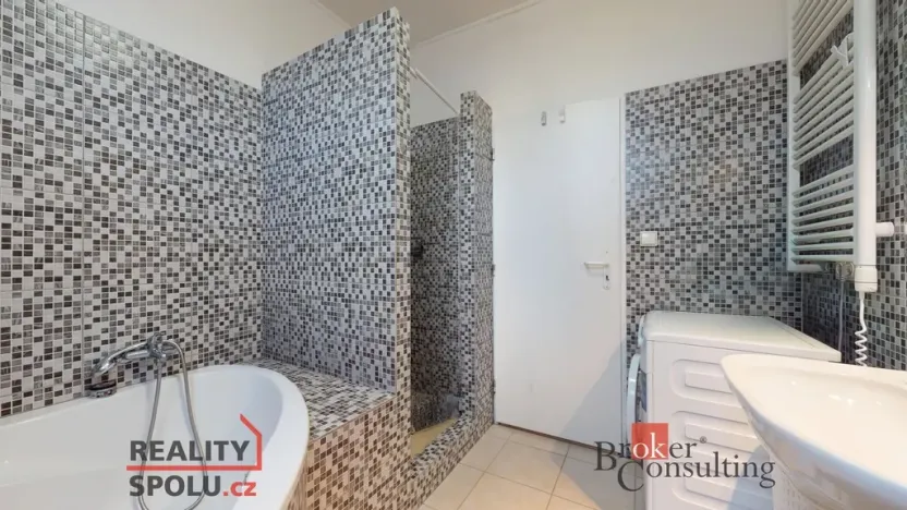 Prodej rodinného domu, Žatec, Chomutovská, 343 m2