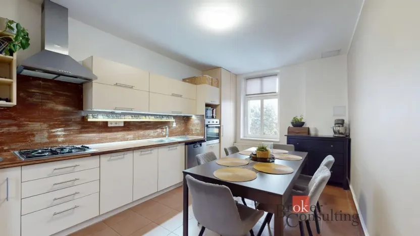 Prodej rodinného domu, Žatec, Chomutovská, 343 m2