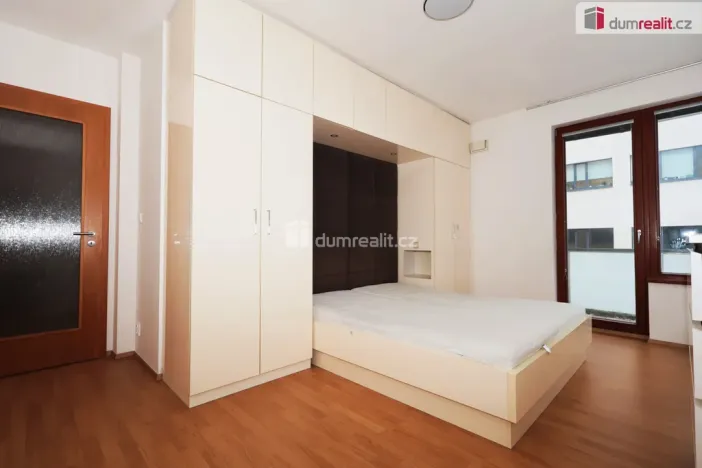 Pronájem bytu 3+kk, Praha - Michle, Hanusova, 78 m2
