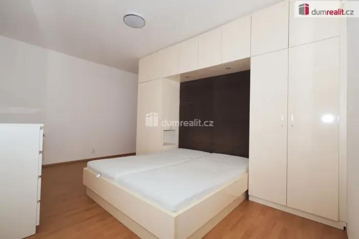 Pronájem bytu 3+kk, Praha - Michle, Hanusova, 78 m2