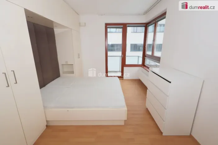 Pronájem bytu 3+kk, Praha - Michle, Hanusova, 78 m2