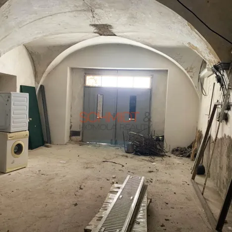 Pronájem obchodního prostoru, Mikulov, Husova, 70 m2