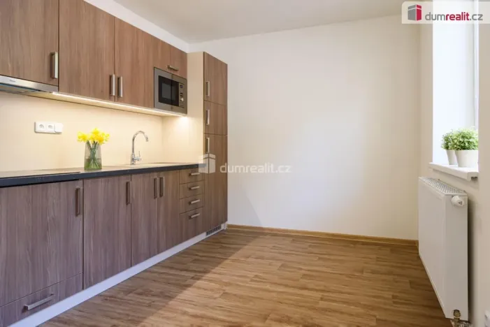 Prodej bytu 2+kk, Všemina, 45 m2