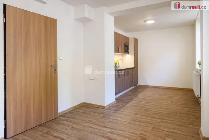 Prodej bytu 2+kk, Všemina, 45 m2