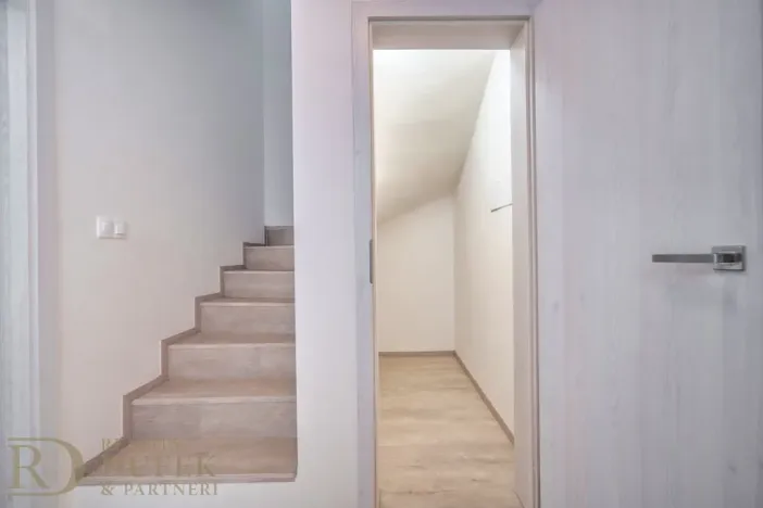 Pronájem rodinného domu, Praha - Hostavice, Hlinířská, 95 m2