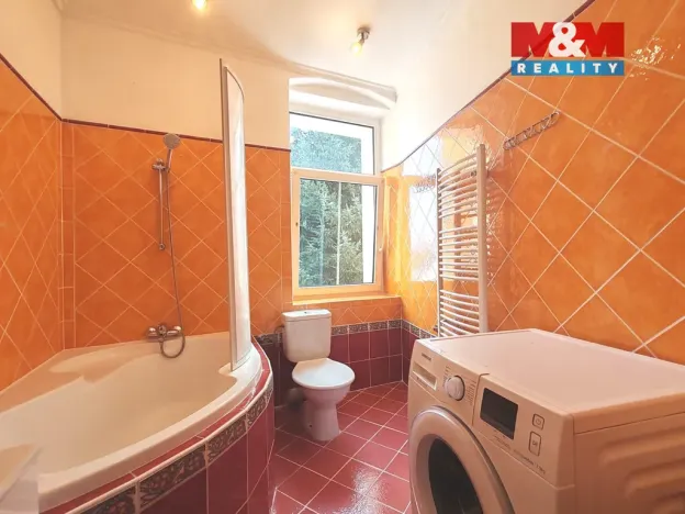 Pronájem bytu 2+kk, Karlovy Vary, Jabloňová, 55 m2