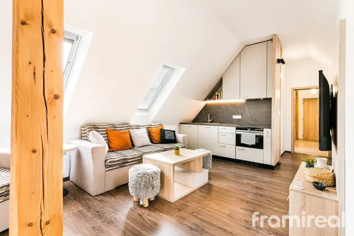 Pronájem bytu 3+kk, Nové Město na Moravě - Studnice, 75 m2