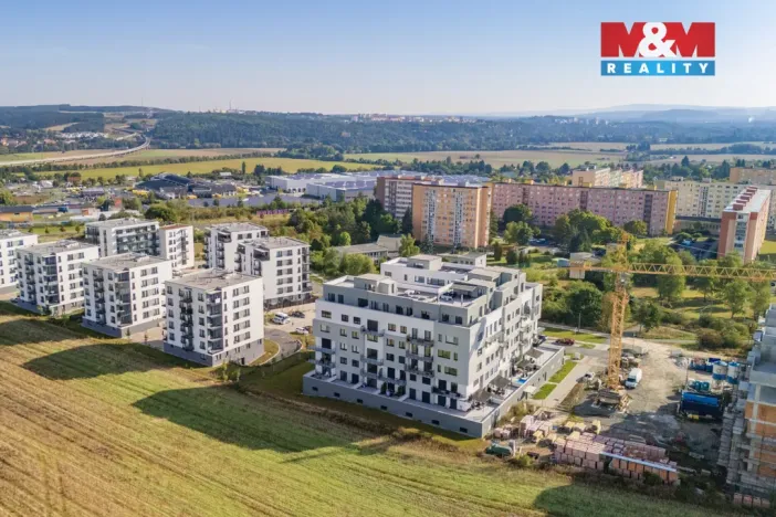 Pronájem garážového stání, Plzeň - Skvrňany, Františka Kováříka, 12 m2