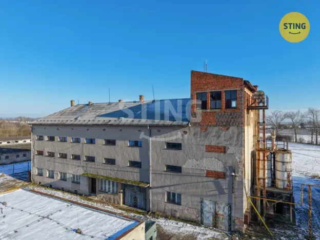 Prodej zemědělského objektu, Hrdibořice, 3200 m2