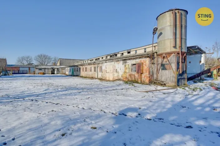 Prodej zemědělského objektu, Hrdibořice, 3200 m2