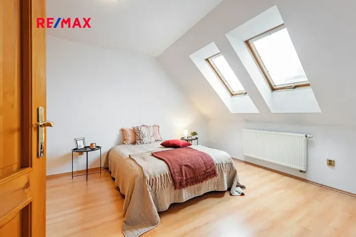 Prodej bytu 4+1, Jindřichův Hradec, Miřiovského, 140 m2