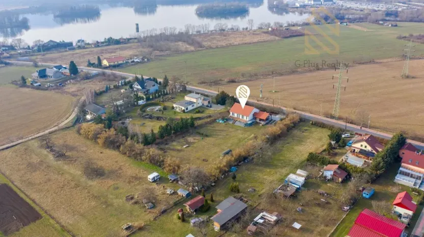 Prodej rodinného domu, Píšťany, 112 m2