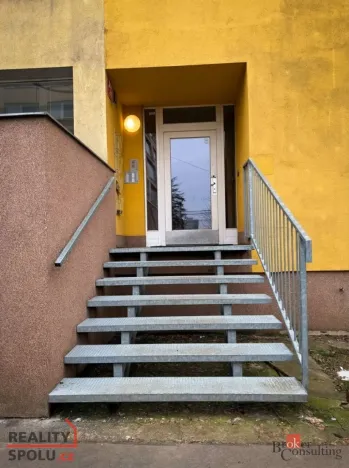 Pronájem bytu 3+1, Praha - Žižkov, Na Jarově, 69 m2