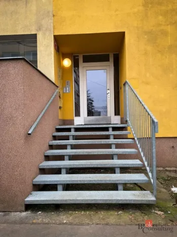 Pronájem bytu 3+1, Praha - Žižkov, Na Jarově, 69 m2