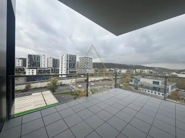 Pronájem atypického bytu, Praha - Modřany, Československého exilu, 41 m2