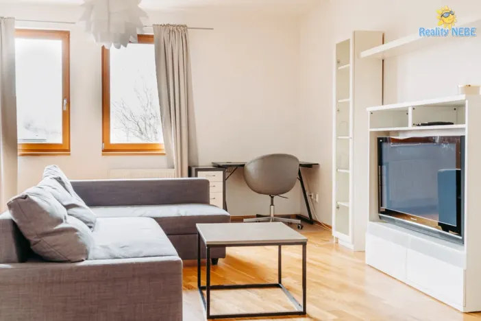 Pronájem bytu 2+kk, Praha - Vyšehrad, Neklanova, 70 m2