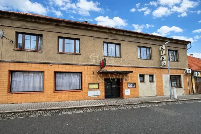 Prodej rodinného domu, Sadská, Tylova, 935 m2