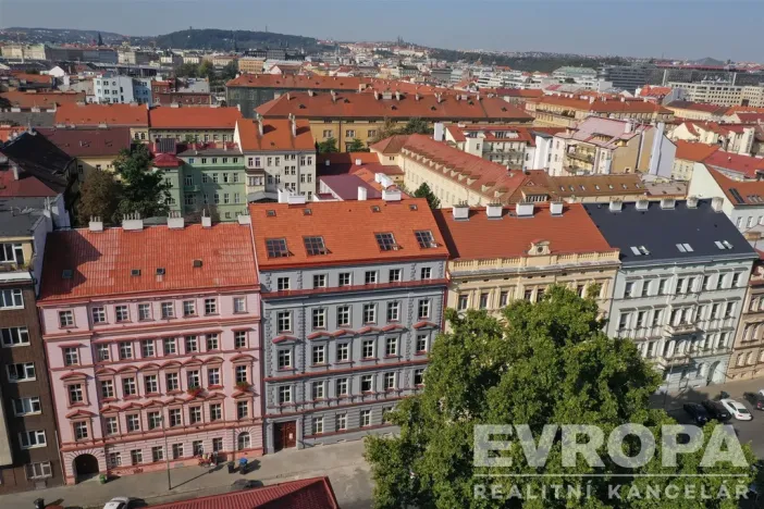 Pronájem bytu 2+kk, Praha - Karlín, Peckova, 55 m2