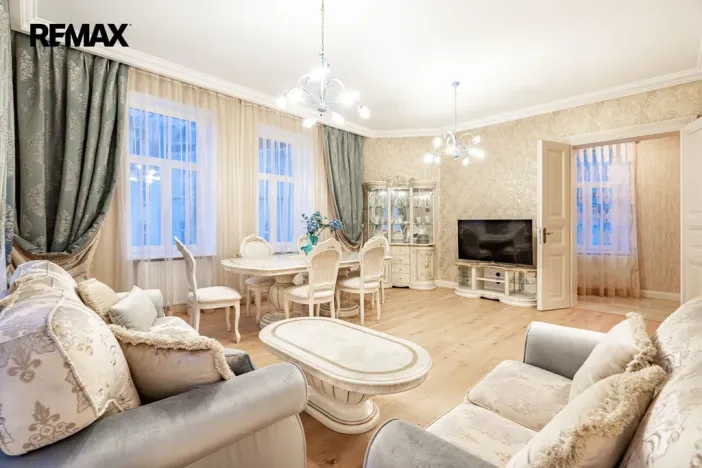 Prodej bytu 3+1, Karlovy Vary, Dr. Davida Bechera, 124 m2