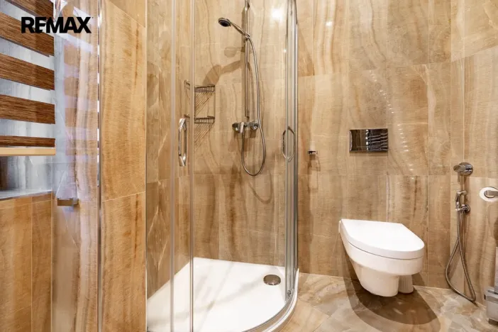 Prodej bytu 3+1, Karlovy Vary, Dr. Davida Bechera, 124 m2