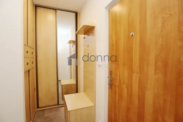 Pronájem bytu 3+1, Praha, Jahodová, 80 m2