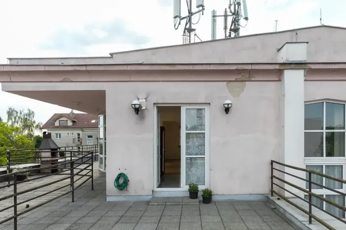 Prodej kanceláře, Praha, 854 m2