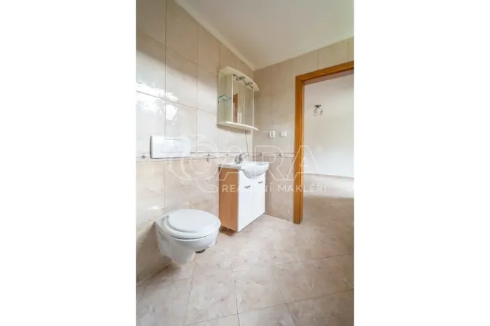 Pronájem bytu 2+1, Ovčáry, 60 m2