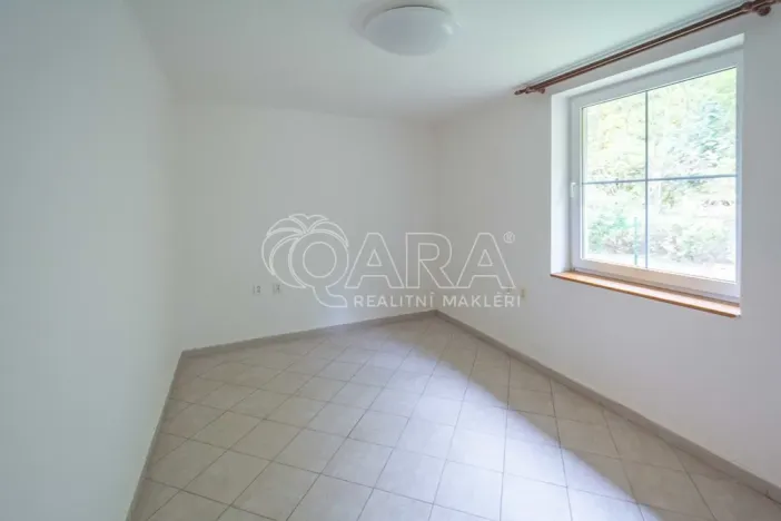 Pronájem bytu 2+1, Ovčáry, 60 m2